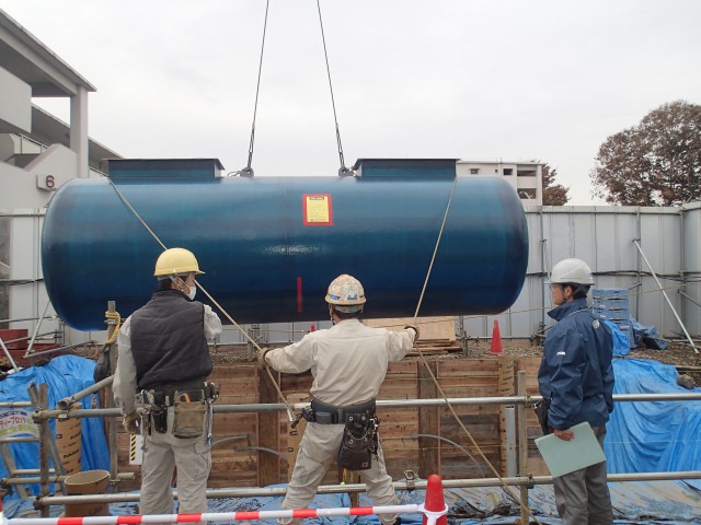 自家給油設備工事地下タンク設置（2）